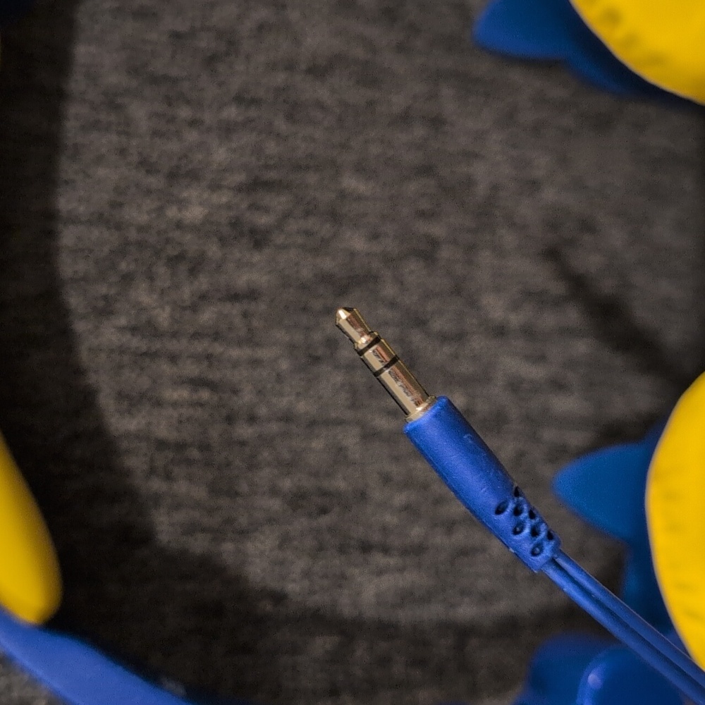 Sonic The Hedgehog Headphones With Jack, NEW - Picture 9 of 9